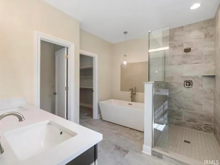 600 Whitetail Ct — Photo 6