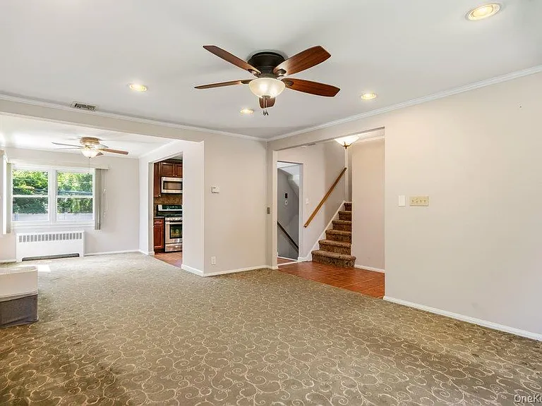 8 Radnor Ct — Photo 7