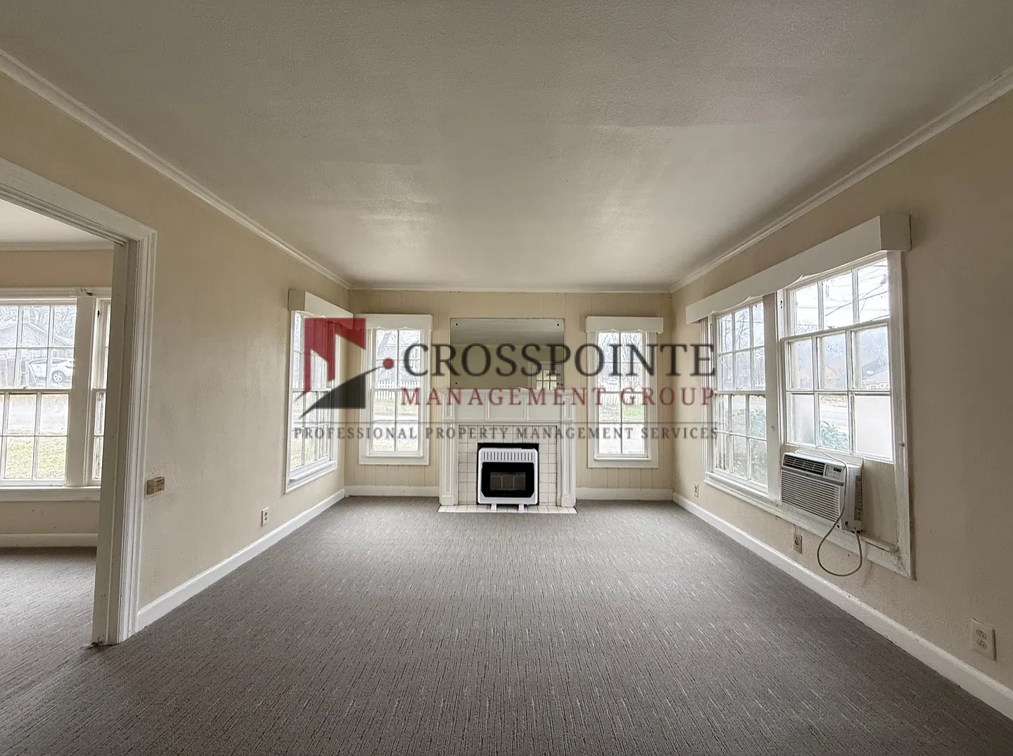 Charming 3 Bedroom Corner-Lot Cottage with Classic Character! — Photo 4