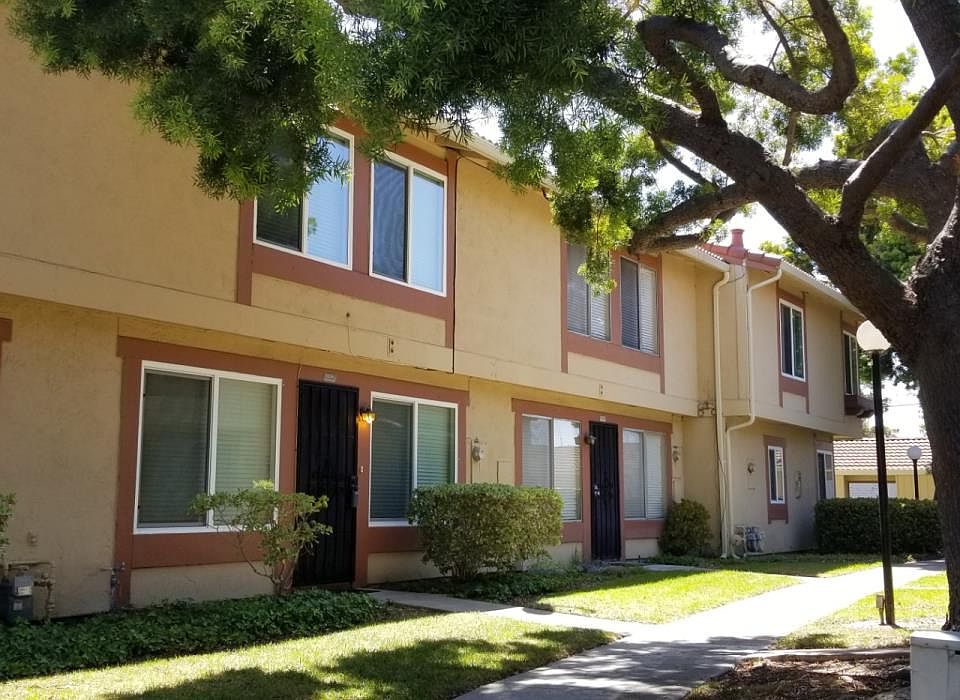 1st image of 5034 Bridgepointe Pl