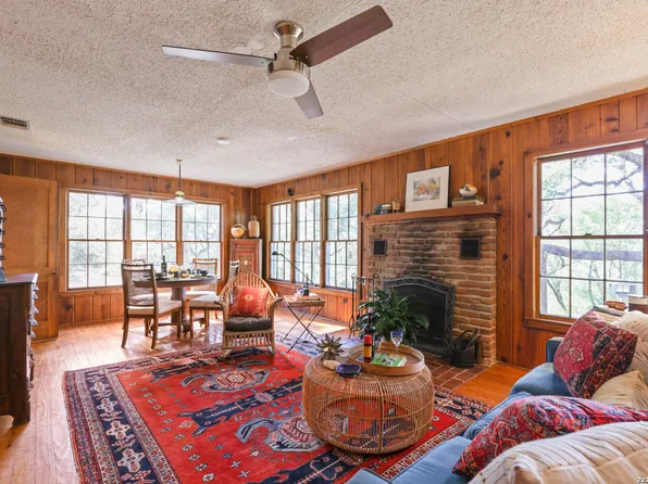 14252 Antonio, Helotes, TX 78023