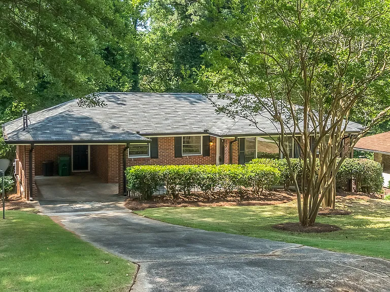 3149 Gay Dr — Photo 4