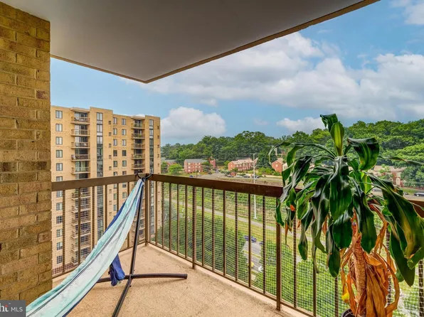 4500 S Four Mile Run Dr APT 931, Arlington, VA 22204