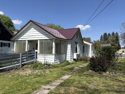 54 4th St, Youngsville, PA, 16371