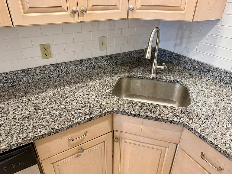 918 S Hanover St #1 — Photo 6