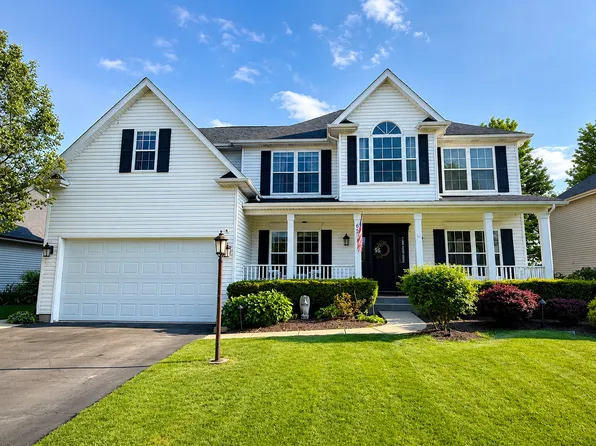 635 Independence Ave, Elburn, IL 60119