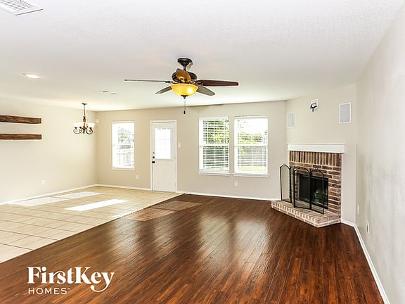 2nd image of 1265 Wysteria Ln