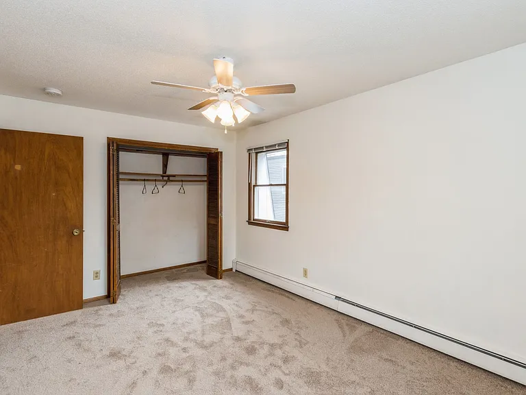 808 Oakcrest Street — Photo 7