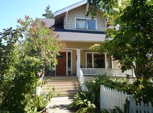 4042 41st Ave SW, Seattle, WA 98116