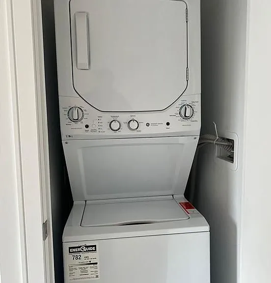 1 Jarvis St #504 — Photo 8
