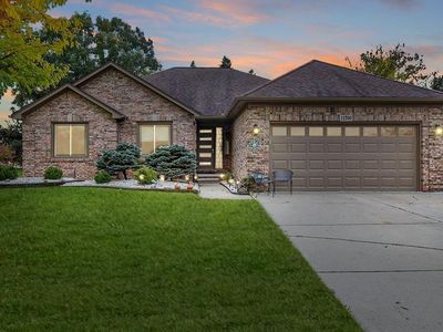 11700 Sara Ln, Washington, MI, 48094