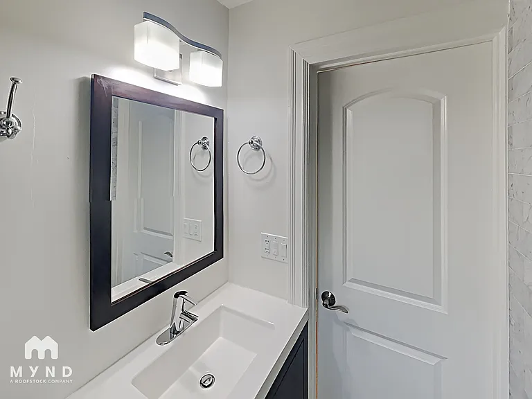 315 Beemer Ave #1 — Photo 7