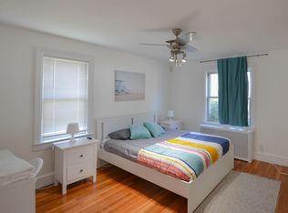 35 Clemente Dr ROOM 2, East Greenwich, RI 02818