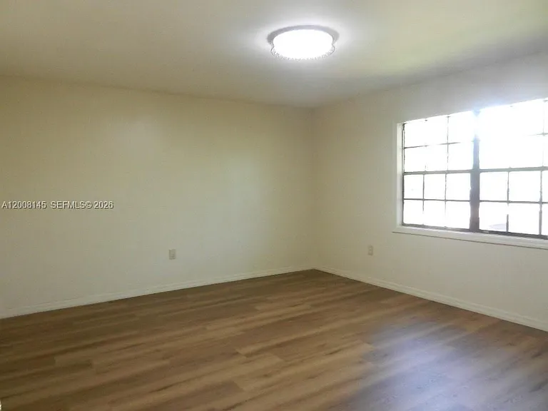 18950 SW 240th St — Photo 55