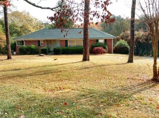 1588 Blue Ridge Dr NE, Gainesville, GA 30501