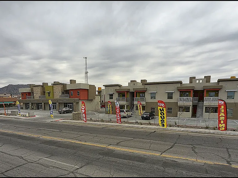 Moderno Village Apartments and Town Homes — Photo 51