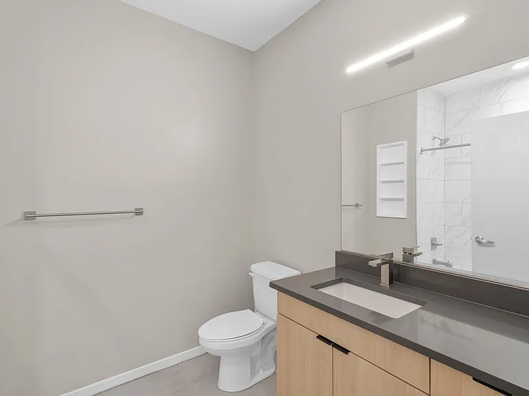The Keystone Apartments — Photo 116