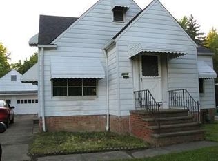 5590 Dunham Rd, Maple Heights, OH 44137