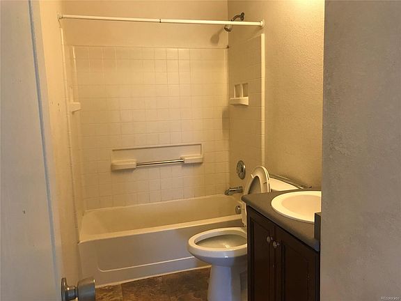 2nd image of 21508 Randolph Pl
