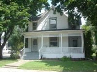 1112 4th Ave, Sterling, IL 61081