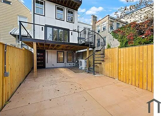1 bed, 750 sqft, $2,700 — Photo 1