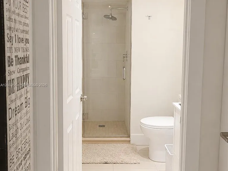 1865 S Ocean Dr #8I — Photo 5