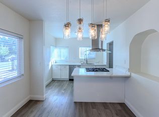 4422 52nd St, Sacramento, CA 95820