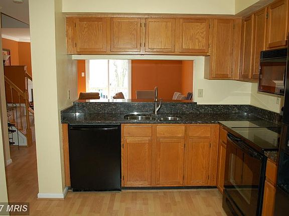 3rd image of 20547 Amethyst Ln