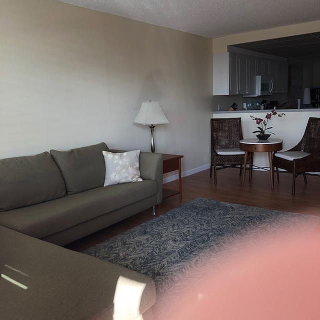 1st image of 4895 Bay St NE APT 318