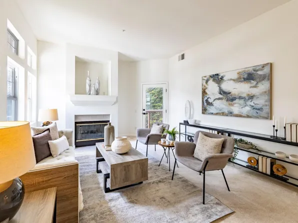 425 Swallowtail Ct, Brisbane, CA 94005