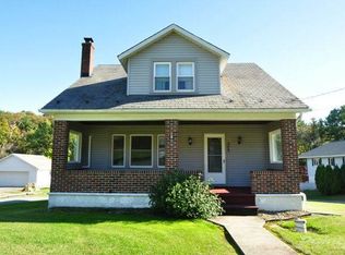 395 Hahns Dairy Rd, Palmerton, PA 18071