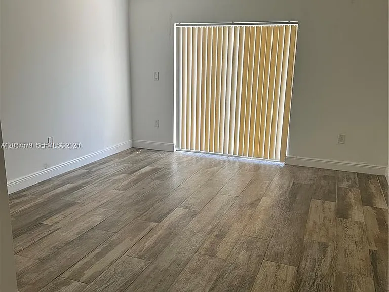 12855 SW 207th Ter — Photo 4