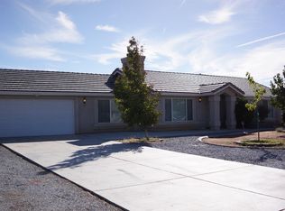 14975 Quivero Rd, Apple Valley, CA 92307