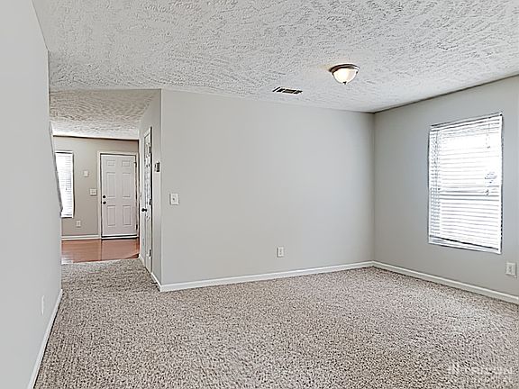 2nd image of 3421 Bluespruce Way