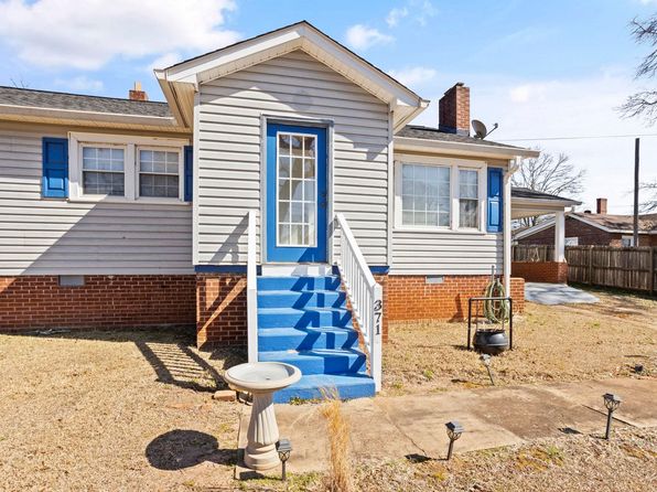 371 Tucapau Rd, Wellford, SC 29385