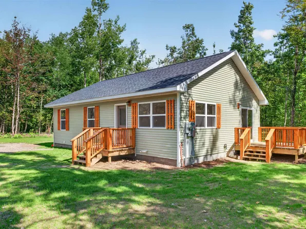 3509 N Point Dr, Gaylord, MI 49735