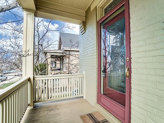 4th image of 3812 Roswell Ave