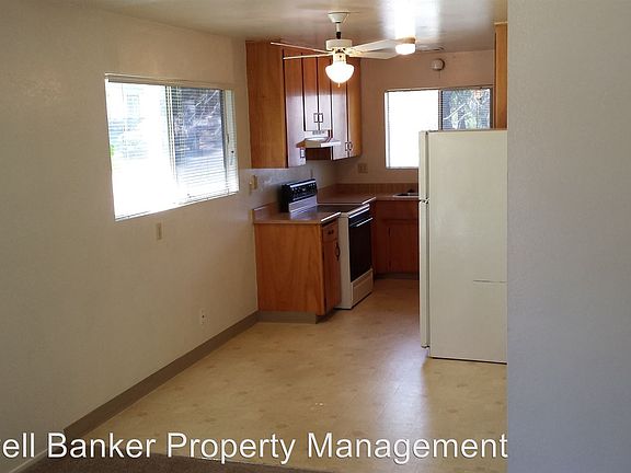 4th image of 1550 Cottonwood Ave