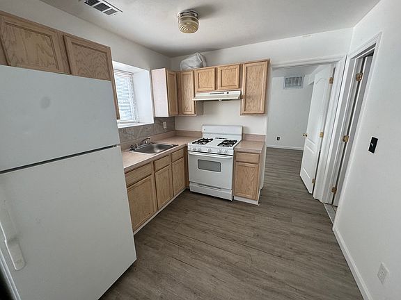 5th image of 15 Chesterfield Ln #1