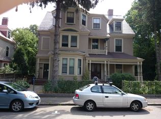8 Everett St, Jamaica Plain, MA 02130