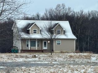 8274 Cook Rd, Swartz Creek, MI 48473