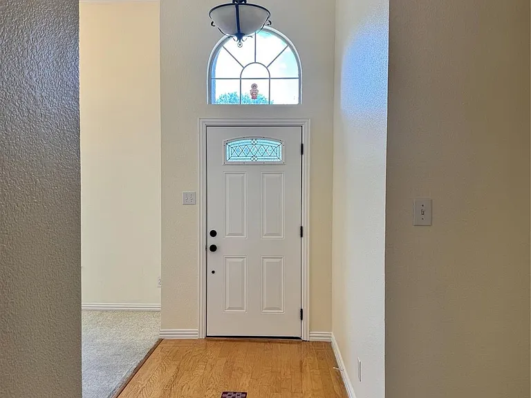644 Forest Hill Dr — Photo 9