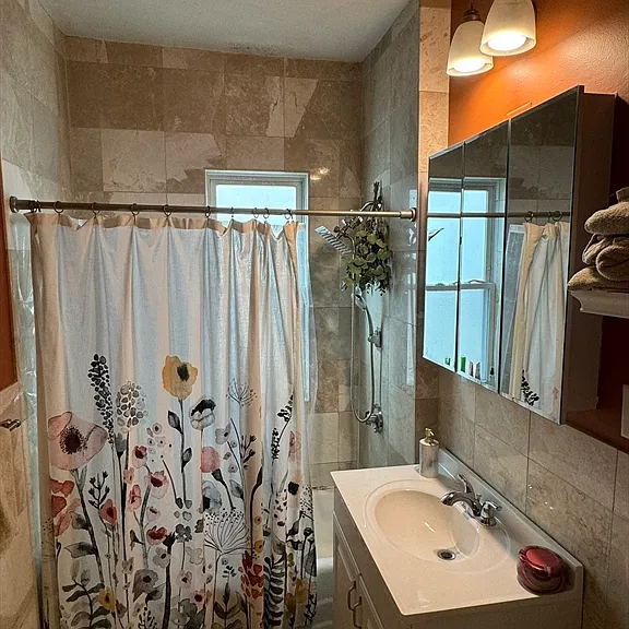 Justin Rd — Photo 16