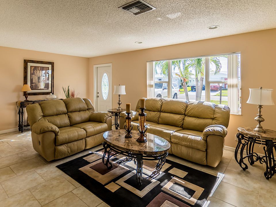 1st image of 2104 Campanelli Blvd