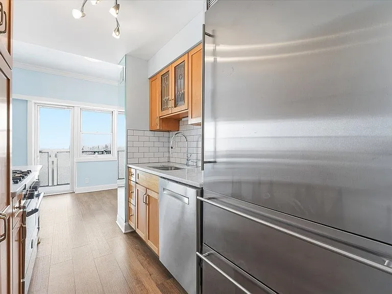 6600 Boulevard East #23C — Photo 11
