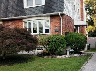 210 Baldwin Ave, Ridley Park, PA 19078