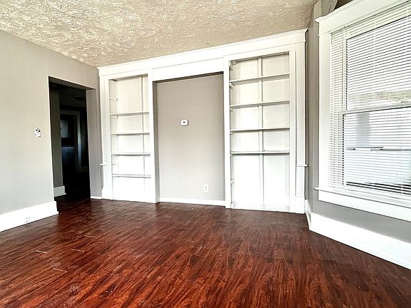 3rd image of 1345 S 11th St #1