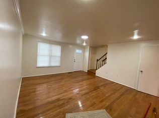 8306 Felsted Ln, Manassas, VA 20110