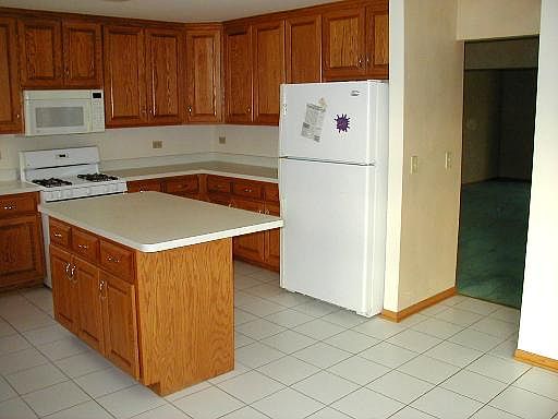 3rd image of 18148 Elmore Ct