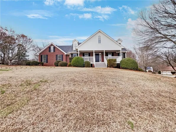 3619 Creekstone Dr, Gainesville, GA 30506